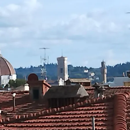 Sanesi's Penthouse Florencia