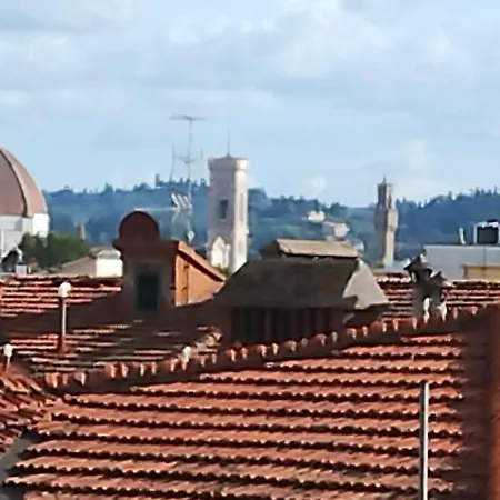 Sanesi's Penthouse Apartamento